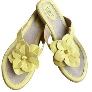 b.o.c. by Born Concept Halle Sandals Flip Flops Yellow Flower Leather Size 9